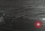 Standbild Japanische Bomberflugzeuge Pearl Harbor Hawaii USA, 1941, aus Sekunde 29 historischem Filmmaterial Videoclip 65675074590