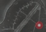 Standbild B-24 Liberator Bomber Vila Salomonen, 1943, aus Sekunde 60 historischem Filmmaterial Videoclip 65675074591