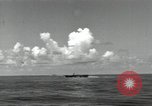 Standbild USS Princeton CVL-23 Leyte Gulf Philippinen, 1944, aus Sekunde 7 historischem Filmmaterial Videoclip 65675074594