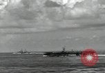 Standbild USS Princeton CVL-23 Leyte Gulf Philippinen, 1944, aus Sekunde 8 historischem Filmmaterial Videoclip 65675074594