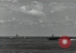 Standbild USS Princeton CVL-23 Leyte Gulf Philippinen, 1944, aus Sekunde 39 historischem Filmmaterial Videoclip 65675074594