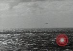 Standbild japanische Flugzeuge Leyte Gulf Philippinen, 1944, aus Sekunde 6 historischem Filmmaterial Videoclip 65675074596