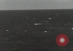 Standbild japanische Flugzeuge Leyte Gulf Philippinen, 1944, aus Sekunde 18 historischem Filmmaterial Videoclip 65675074596