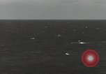 Standbild japanische Flugzeuge Leyte Gulf Philippinen, 1944, aus Sekunde 27 historischem Filmmaterial Videoclip 65675074596