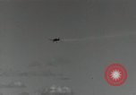 Standbild japanische Flugzeuge Leyte Gulf Philippinen, 1944, aus Sekunde 38 historischem Filmmaterial Videoclip 65675074596