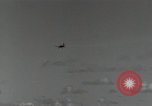 Standbild japanische Flugzeuge Leyte Gulf Philippinen, 1944, aus Sekunde 42 historischem Filmmaterial Videoclip 65675074596