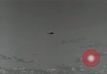 Standbild japanische Flugzeuge Leyte Gulf Philippinen, 1944, aus Sekunde 44 historischem Filmmaterial Videoclip 65675074596