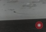 Standbild japanische Flugzeuge Leyte Gulf Philippinen, 1944, aus Sekunde 51 historischem Filmmaterial Videoclip 65675074596