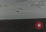 Standbild japanische Flugzeuge Leyte Gulf Philippinen, 1944, aus Sekunde 52 historischem Filmmaterial Videoclip 65675074596