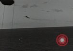 Standbild japanische Flugzeuge Leyte Gulf Philippinen, 1944, aus Sekunde 55 historischem Filmmaterial Videoclip 65675074596