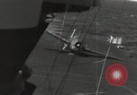 Standbild F6F Hellcat Fighter Leyte Gulf Philippinen, 1944, aus Sekunde 35 historischem Filmmaterial Videoclip 65675074597