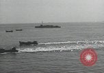 Standbild Transporte Leyte Gulf Philippinen, 1944, aus Sekunde 14 historischem Filmmaterial Videoclip 65675074601