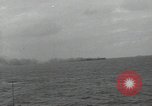 Standbild USS Princeton CVL-23 Golf von Leyte, 1944, aus Sekunde 41 historischem Filmmaterial Videoclip 65675074606