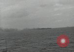 Standbild USS Princeton CVL-23 Golf von Leyte, 1944, aus Sekunde 42 historischem Filmmaterial Videoclip 65675074606