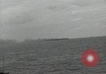 Standbild USS Princeton CVL-23 Golf von Leyte, 1944, aus Sekunde 47 historischem Filmmaterial Videoclip 65675074606