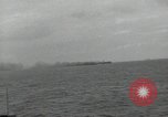 Standbild USS Princeton CVL-23 Golf von Leyte, 1944, aus Sekunde 52 historischem Filmmaterial Videoclip 65675074606