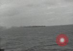 Standbild USS Princeton CVL-23 Golf von Leyte, 1944, aus Sekunde 54 historischem Filmmaterial Videoclip 65675074606