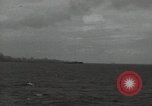 Standbild USS Princeton CVL-23 Golf von Leyte, 1944, aus Sekunde 58 historischem Filmmaterial Videoclip 65675074606