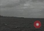 Standbild USS Princeton CVL-23 Golf von Leyte, 1944, aus Sekunde 59 historischem Filmmaterial Videoclip 65675074606