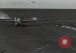 Standbild TBF Avenger Torpedo Bomber Golf von Leyte, 1944, aus Sekunde 29 historischem Filmmaterial Videoclip 65675074607