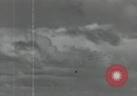 Image SB2C-5 aéronefs présents sur le support Golfe de Leyte, 1944, de la seconde 26 séquences d'archives historiques vidéo 65675074608