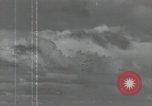 Image SB2C-5 aéronefs présents sur le support Golfe de Leyte, 1944, de la seconde 28 séquences d'archives historiques vidéo 65675074608