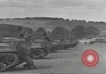 Immagine di Noi serbatoi legato per D-Day Tidworth Inghilterra, 1944, secondo 23 filmato di repertorio 65675074612