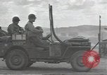 Immagine di Noi serbatoi legato per D-Day Tidworth Inghilterra, 1944, secondo 57 filmato di repertorio 65675074612