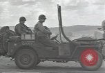 Immagine di Noi serbatoi legato per D-Day Tidworth Inghilterra, 1944, secondo 58 filmato di repertorio 65675074612