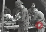 Image Company un soldats Torquay Angleterre, 1944, de la seconde 47 séquences d'archives historiques vidéo 65675074615