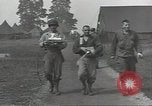 Image Company un soldats Torquay Angleterre, 1944, de la seconde 24 séquences d'archives historiques vidéo 65675074616