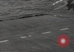 Immagine di F6F Hellcat aerei da combattimento Teatro pacifico, 1945, secondo 36 filmato di repertorio 65675074654