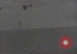 Immagine di F6F Hellcat aerei da combattimento Teatro pacifico, 1945, secondo 16 filmato di repertorio 65675074655