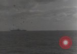 Immagine di F6F Hellcat aerei da combattimento Teatro pacifico, 1945, secondo 39 filmato di repertorio 65675074655