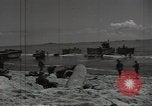 Standbild Soldaten Angaur Palau Inseln, 1944, aus Sekunde 44 historischem Filmmaterial Videoclip 65675074664