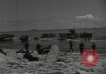 Standbild Soldaten Angaur Palau Inseln, 1944, aus Sekunde 46 historischem Filmmaterial Videoclip 65675074664