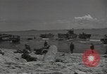 Standbild Soldaten Angaur Palau Inseln, 1944, aus Sekunde 51 historischem Filmmaterial Videoclip 65675074664