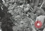 Immagine di Soldati statunitensi Angaur Isole Palau, 1944, secondo 58 filmato di repertorio 65675074665