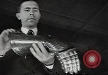 Standbild Gauntlet body Armor United States USA, 1941, aus Sekunde 26 historischem Filmmaterial Videoclip 65675074669