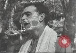 Standbild USA Soldaten Guadalcanal Salomonen, 1944, aus Sekunde 18 historischem Filmmaterial Videoclip 65675074671