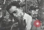 Standbild USA Soldaten Guadalcanal Salomonen, 1944, aus Sekunde 20 historischem Filmmaterial Videoclip 65675074671