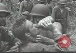 Standbild USA Soldaten Guadalcanal Salomonen, 1944, aus Sekunde 21 historischem Filmmaterial Videoclip 65675074671
