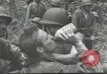 Standbild USA Soldaten Guadalcanal Salomonen, 1944, aus Sekunde 22 historischem Filmmaterial Videoclip 65675074671