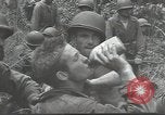 Standbild USA Soldaten Guadalcanal Salomonen, 1944, aus Sekunde 24 historischem Filmmaterial Videoclip 65675074671