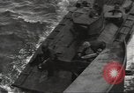 Standbild USA Soldaten Guadalcanal Salomonen, 1944, aus Sekunde 17 historischem Filmmaterial Videoclip 65675074674