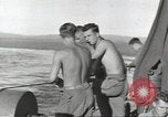 Standbild USA Soldaten Guadalcanal Salomonen, 1944, aus Sekunde 37 historischem Filmmaterial Videoclip 65675074674
