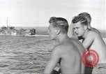 Standbild USA Soldaten Guadalcanal Salomonen, 1944, aus Sekunde 42 historischem Filmmaterial Videoclip 65675074674