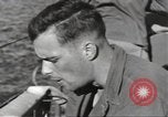 Standbild USA Soldaten Guadalcanal Salomonen, 1944, aus Sekunde 5 historischem Filmmaterial Videoclip 65675074675