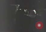 Standbild USA Soldaten Guadalcanal Salomonen, 1944, aus Sekunde 16 historischem Filmmaterial Videoclip 65675074675