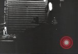 Standbild USA Soldaten Guadalcanal Salomonen, 1944, aus Sekunde 53 historischem Filmmaterial Videoclip 65675074675